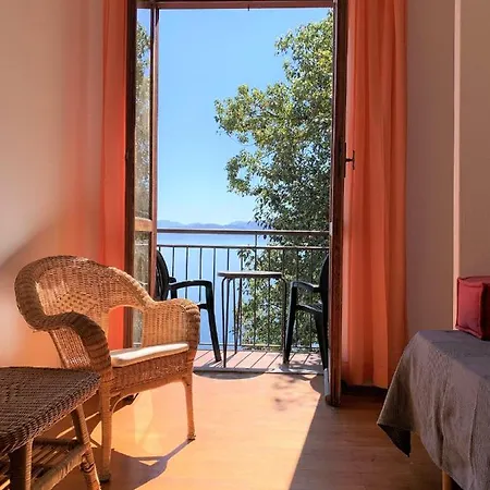 Villa Angelina Guest House *
