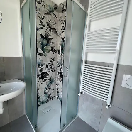 Bed & Breakfast Angelina Cannero Riviera