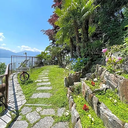 Villa Angelina - Lake View Dreams Bed & Breakfast