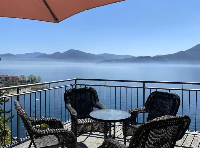 Angelina Nocleg ze śniadaniem Cannero Riviera