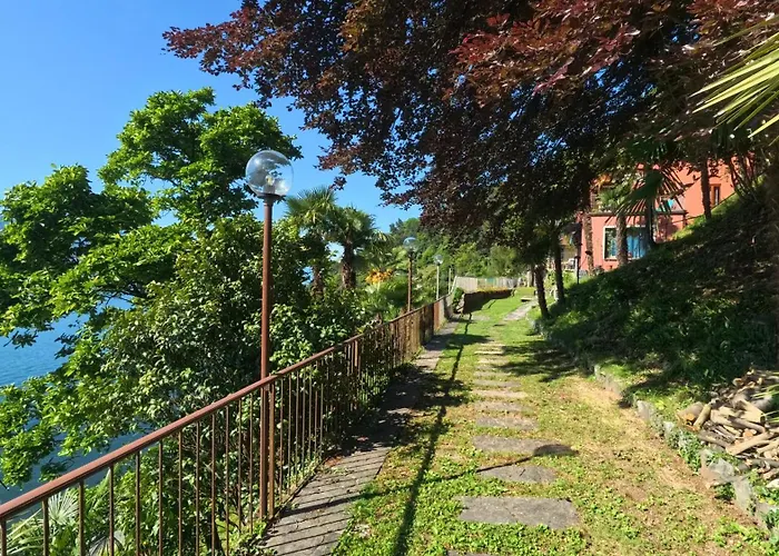 Angelina Nocleg ze śniadaniem 3*