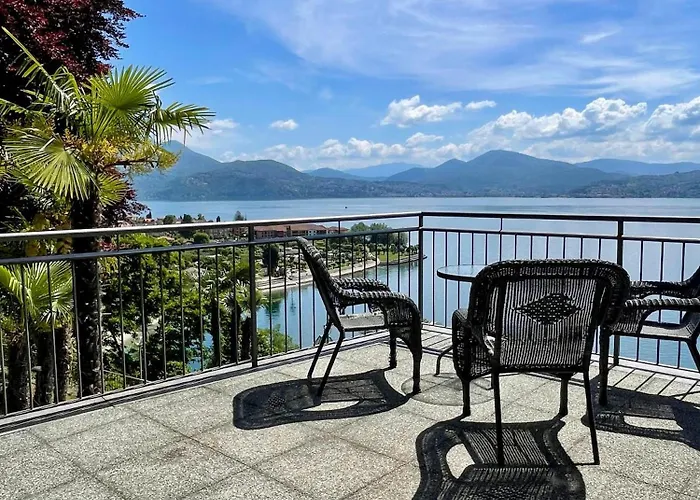 Angelina 3* Cannero Riviera