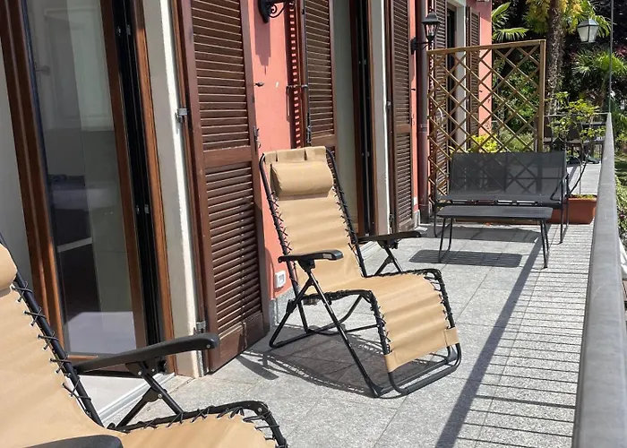 Angelina Bed & Breakfast 3*